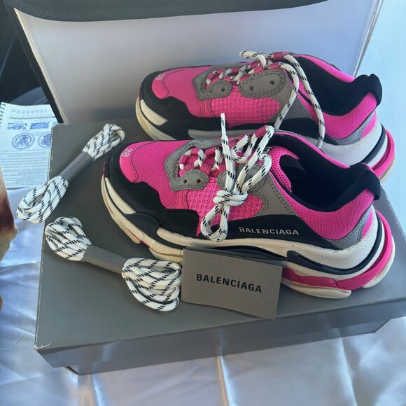 Balenciaga women triple  S sneakers Pink fabric mesh Faux leather size 8